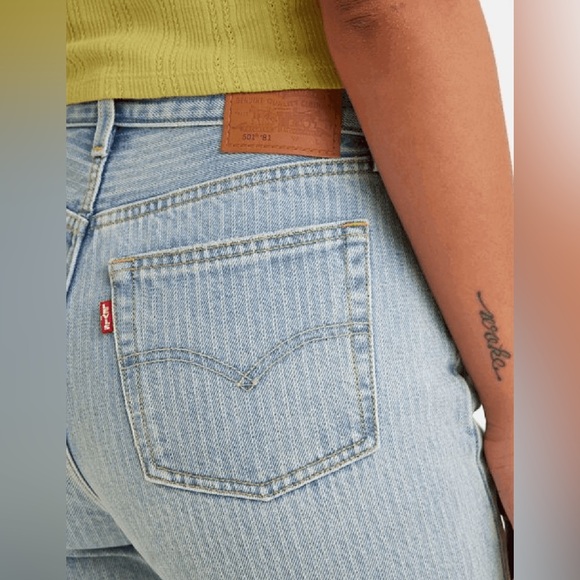 Levi's 501 Classic Blue Jeans Linear Motion - Picture 4 of 10